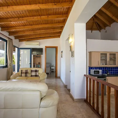 Villa Pebble